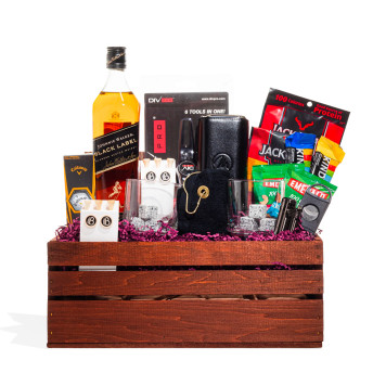 Golfers Delight Golf Gift Basket - 21 Great Golf Gifts for Avid Golfers and Golf Buddies