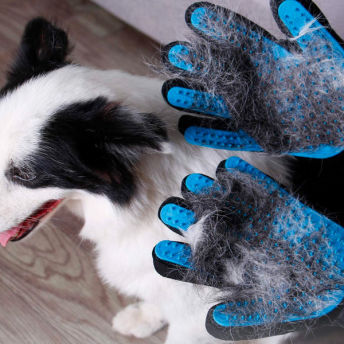 Pet Grooming Gloves - 17 Fantastic Gifts for Cat Lovers (and their Cats)