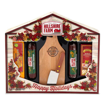 Hillshire Farms Sausage and Cheese Gift Set with Cutting  - 9 Exquisite Gifts for Cheese Lovers